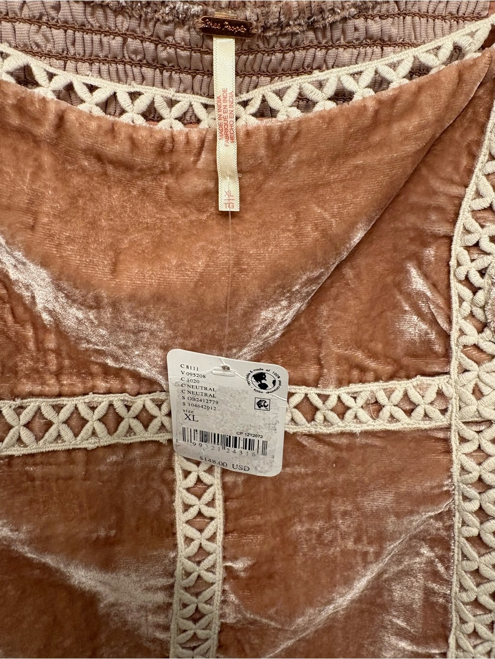 Adorable crushed velvet Free People size Xl - Picture 4 of 4